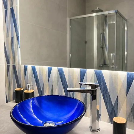 Private & Bathroom In A Shared Qormi